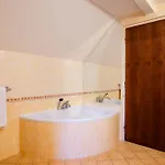 Hotel Wellness Hotel Gondola Plzen