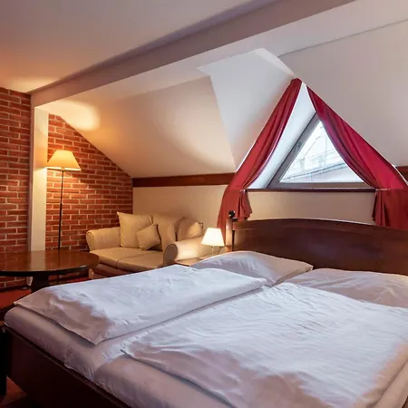 Hotel Wellness Hotel Gondola Plzen