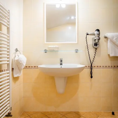Hotel Wellness Hotel Gondola Plzen