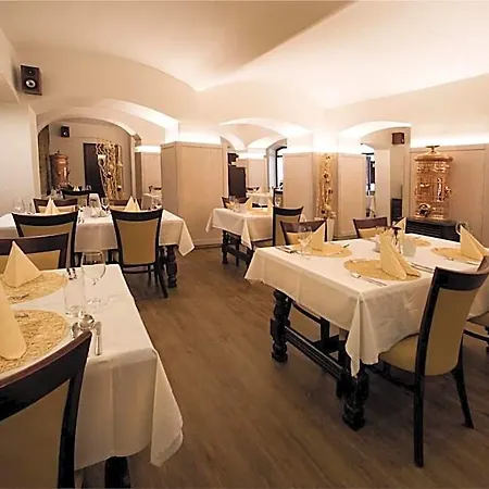 Wellness Gondola فندق بلزن