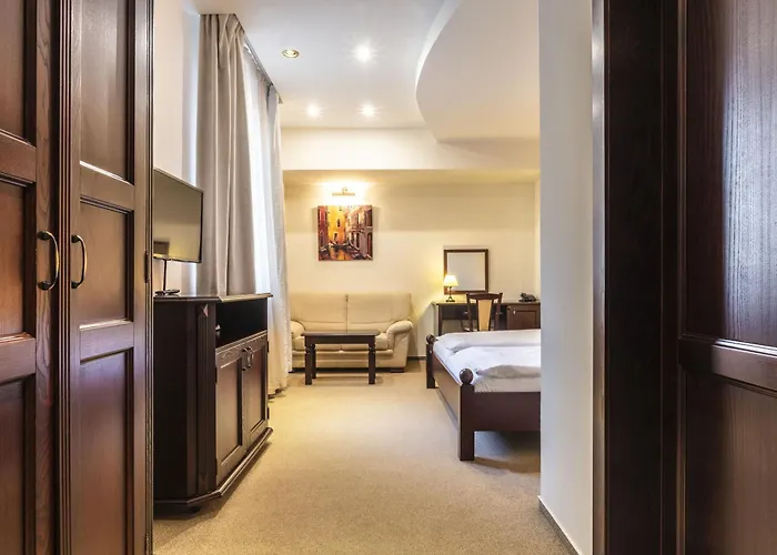 Wellness Hotel Gondola 4*