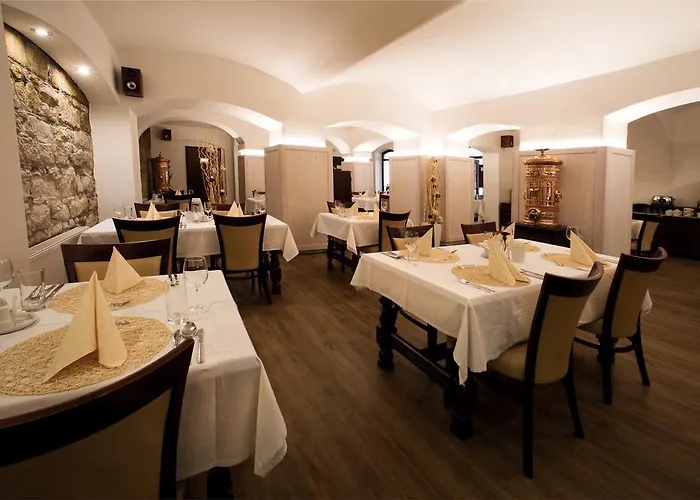 Отель Wellness Hotel Gondola