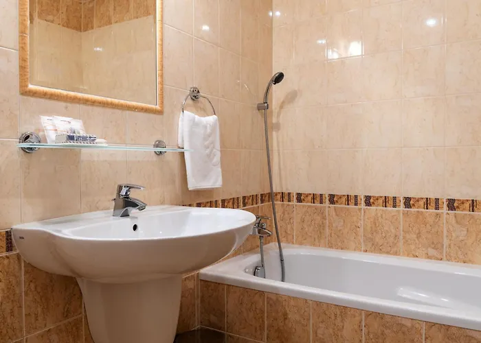 Hotell Wellness Gondola 4*