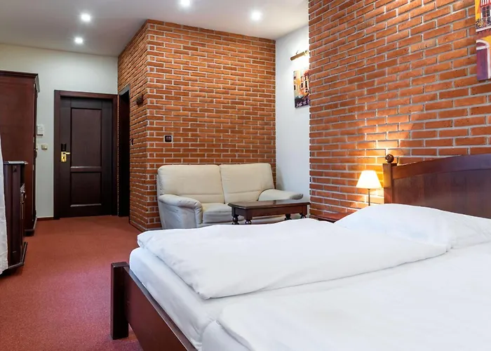 Hotell Wellness Gondola 4*